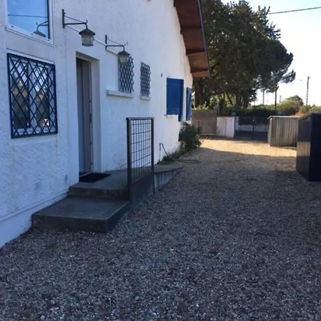 Apartment Prive Au Calme Andernos-les-Bains